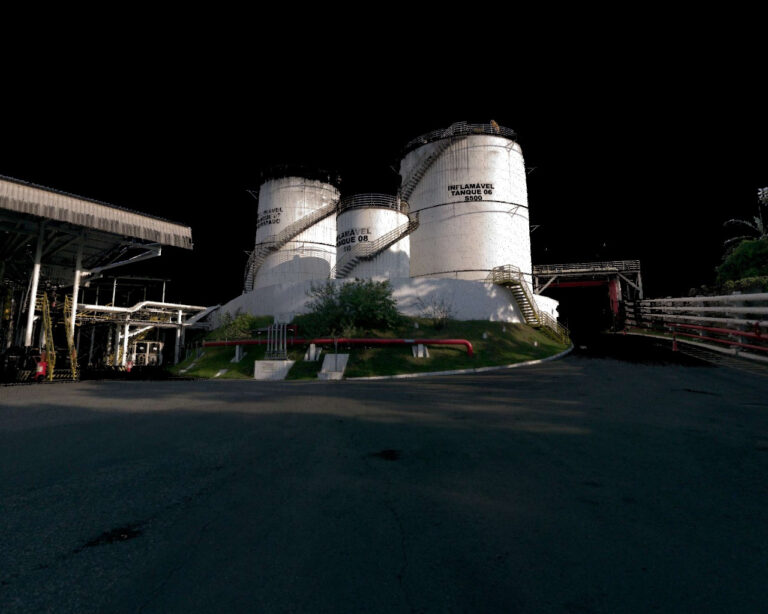Escaneamento 3D de Estruturas Industriais